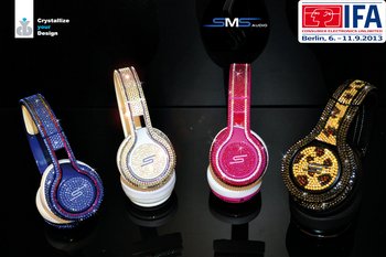 SMS AUDIO Kopfhörer made with SWAROVSKI für die IFA 2013